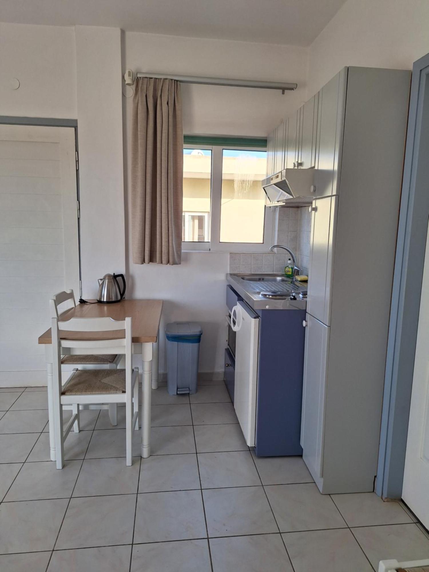 Artemis Apartments Kalyves Bagian luar foto