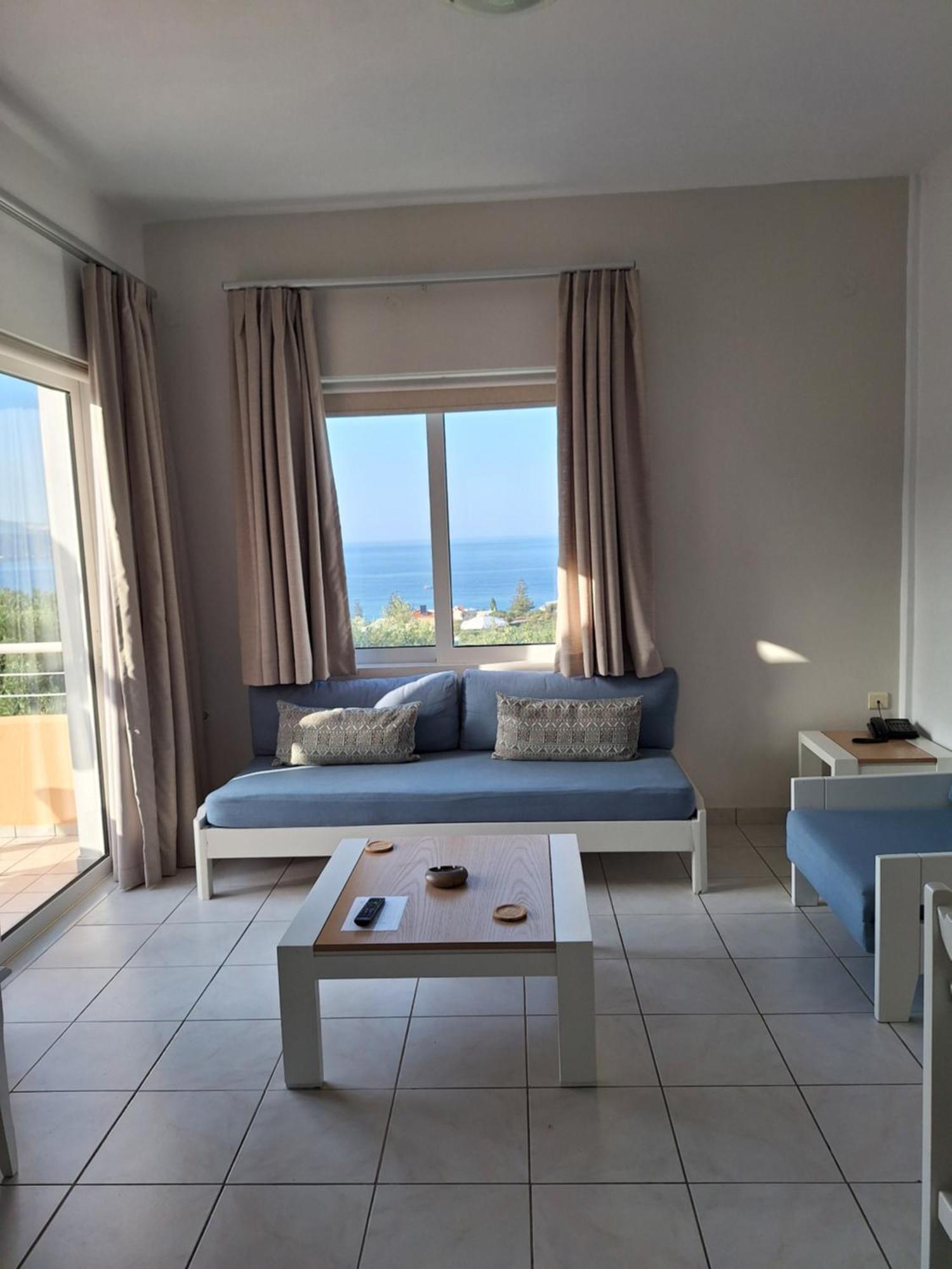Artemis Apartments Kalyves Bagian luar foto